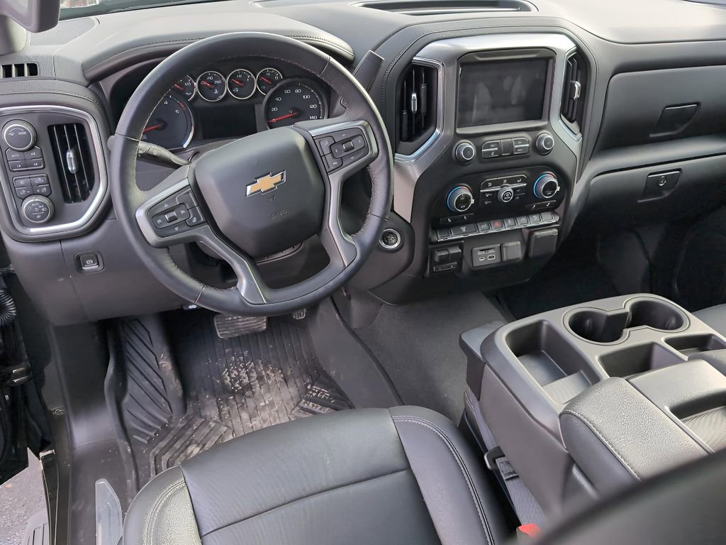 Used 2022 Chevrolet Silverado 2500 LTZ w/ Z71 Off-Road Package AWD/4WD image 9