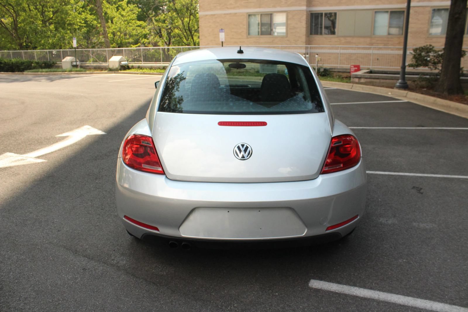 Used 2014 Volkswagen Beetle 1.8T FWD image 8