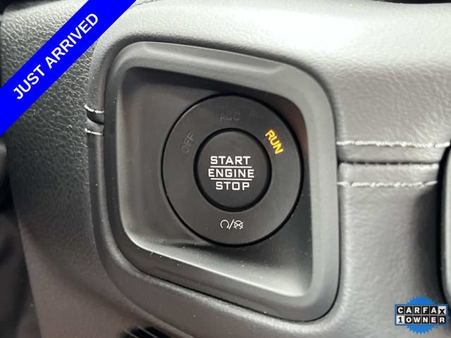Certified 2025 Jeep Wrangler Unlimited Rubicon AWD/4WD image 33