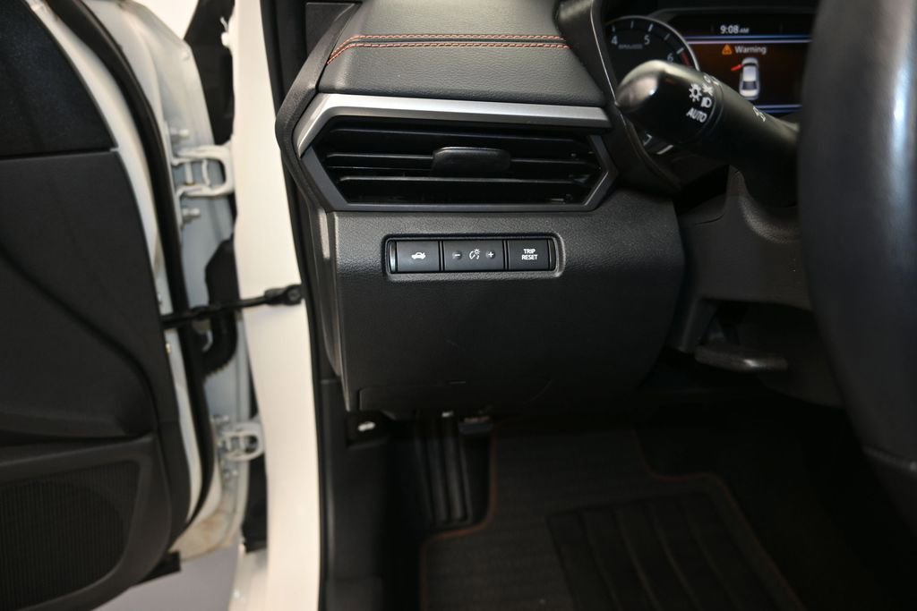 Certified 2021 Nissan Altima 2.0 SR FWD image 12