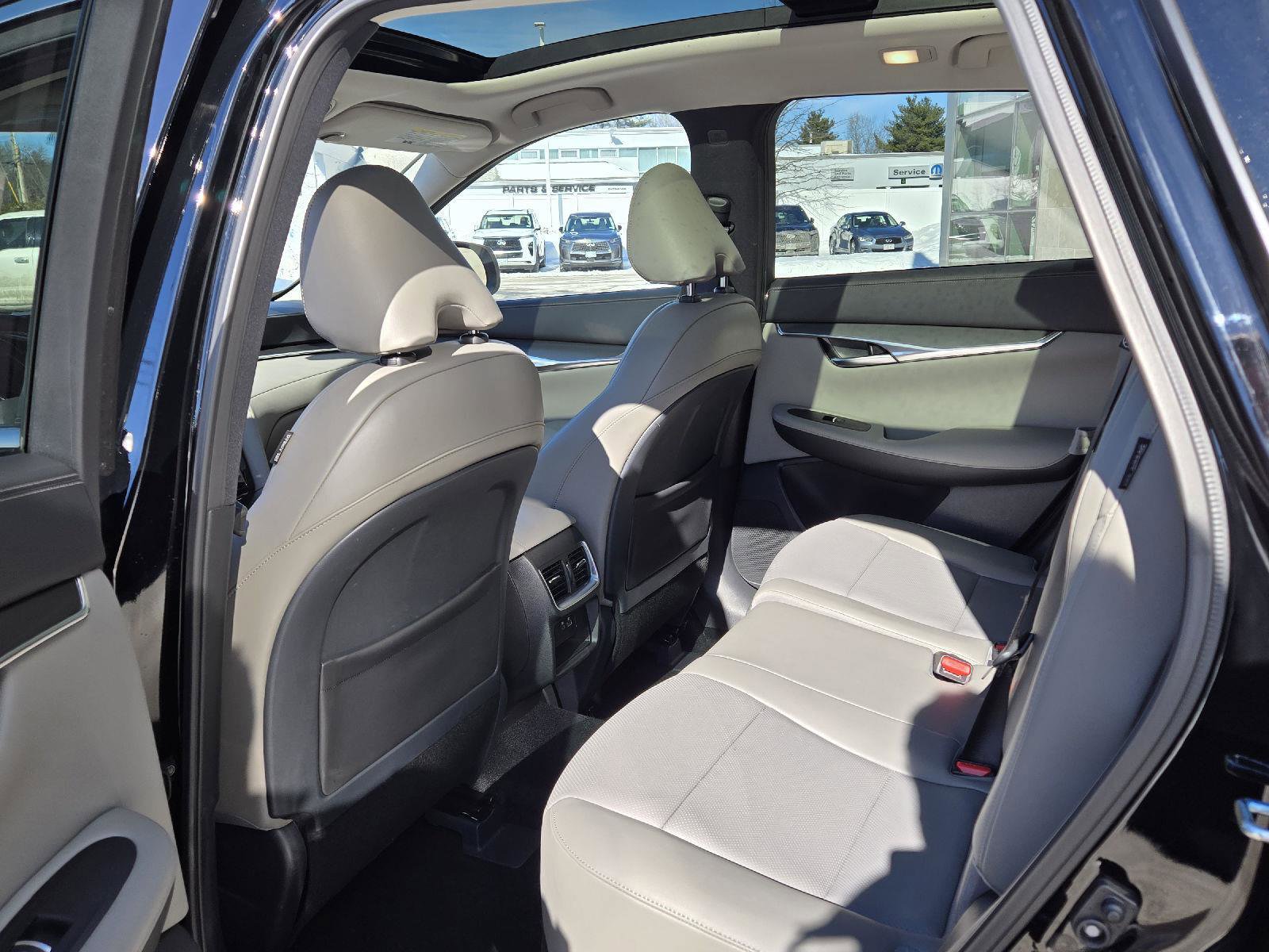 Certified 2025 INFINITI QX50 Luxe image 21