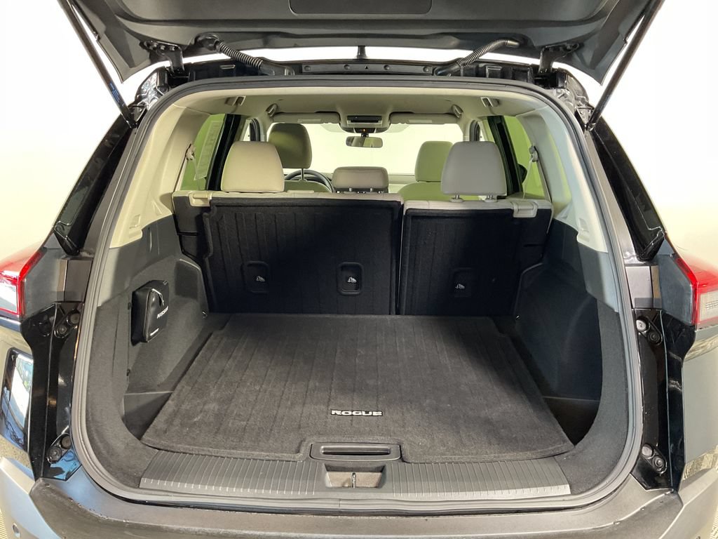 Used 2023 Nissan Rogue SV AWD/4WD image 20