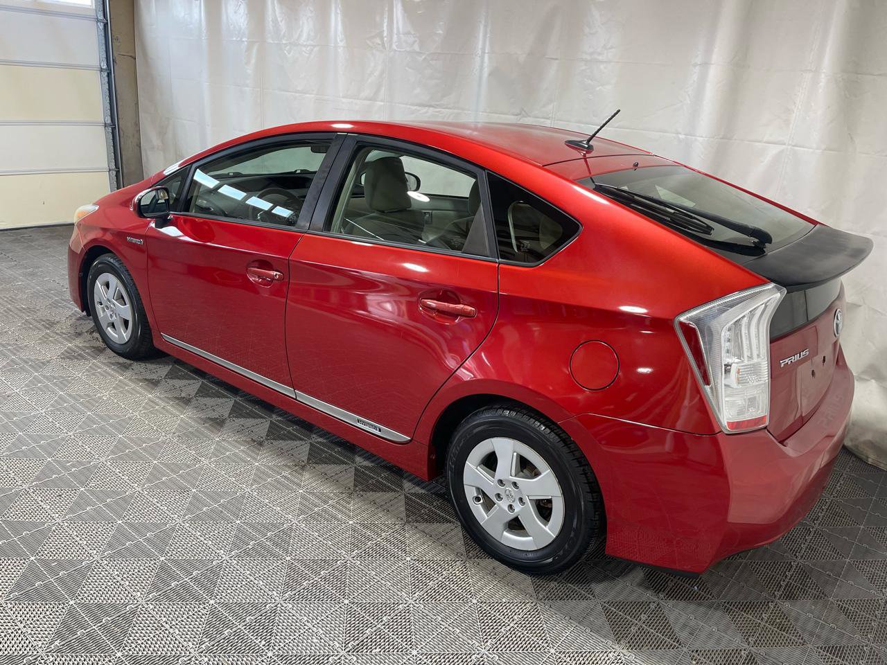 Used 2011 Toyota Prius Two FWD image 3