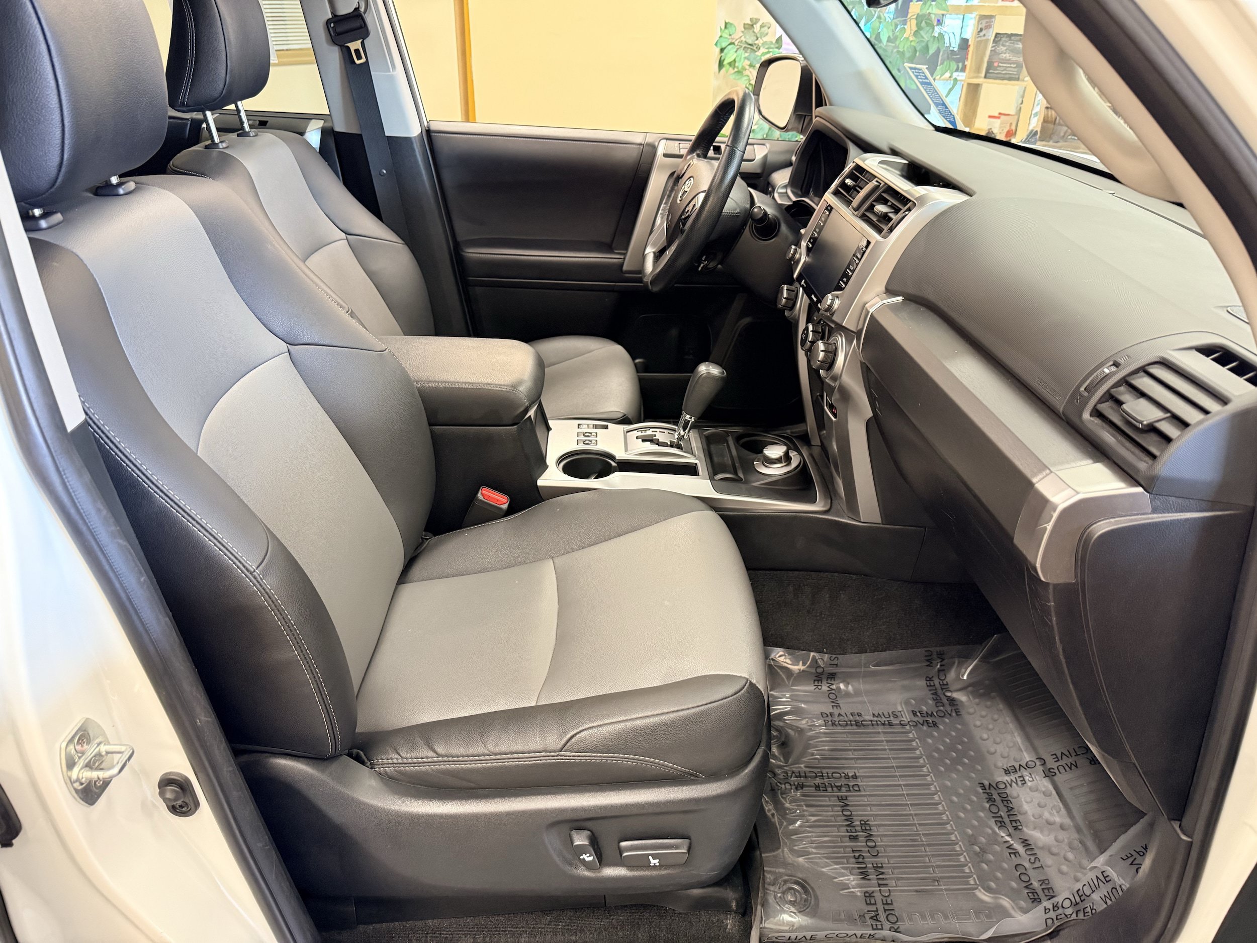 Certified 2024 Toyota 4Runner SR5 Premium w/ Moonroof Package AWD/4WD image 35