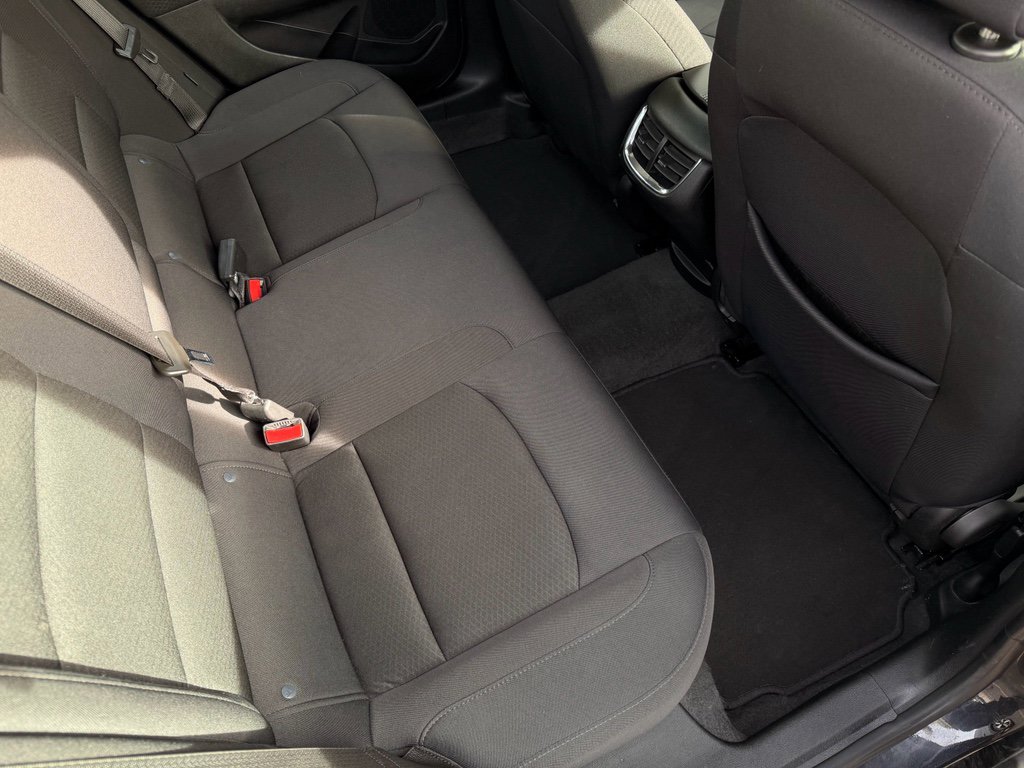 Used 2023 Chevrolet Malibu LT image 18