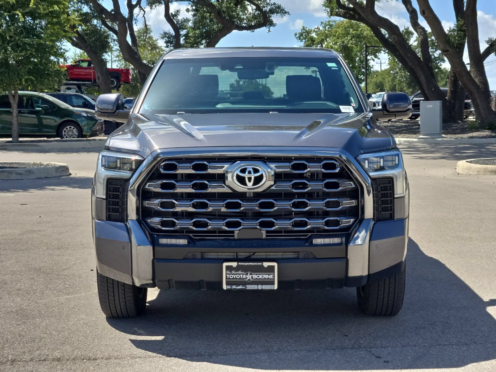 Used 2024 Toyota Tundra Platinum AWD/4WD image 8