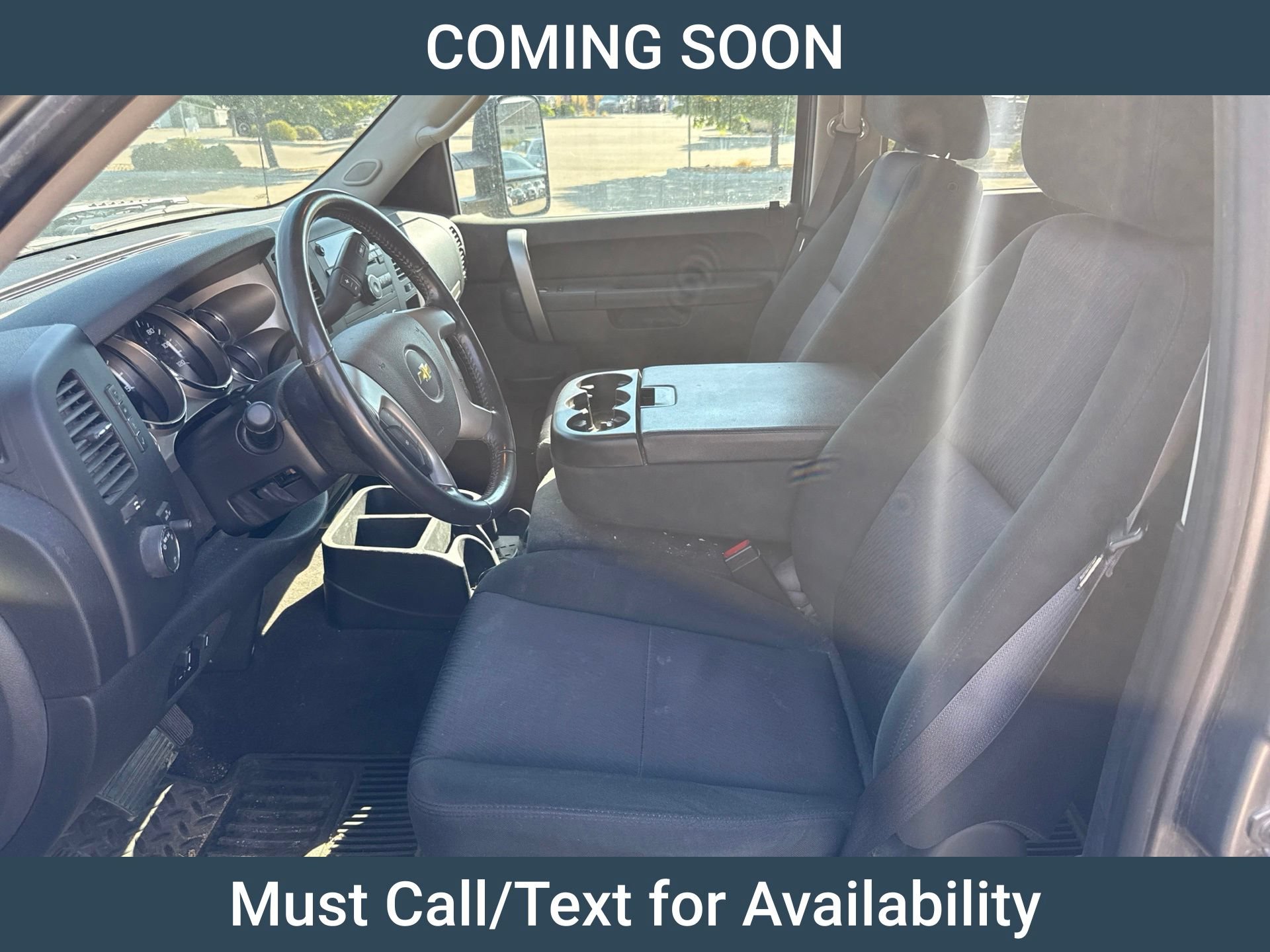 Used 2013 Chevrolet Silverado 2500 LT w/ Interior Plus Package AWD/4WD image 9