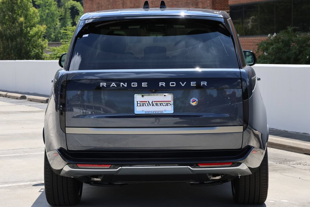New 2026 Land Rover Range Rover SE AWD/4WD image 3