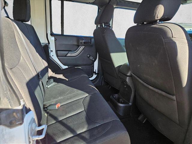 Used 2018 Jeep Wrangler Unlimited Sport w/ Connectivity Group image 18