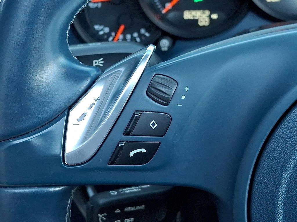 Used 2014 Porsche 911 Carrera RWD image 24