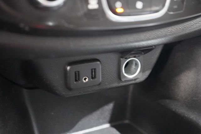 Used 2018 Chevrolet Traverse LS image 28