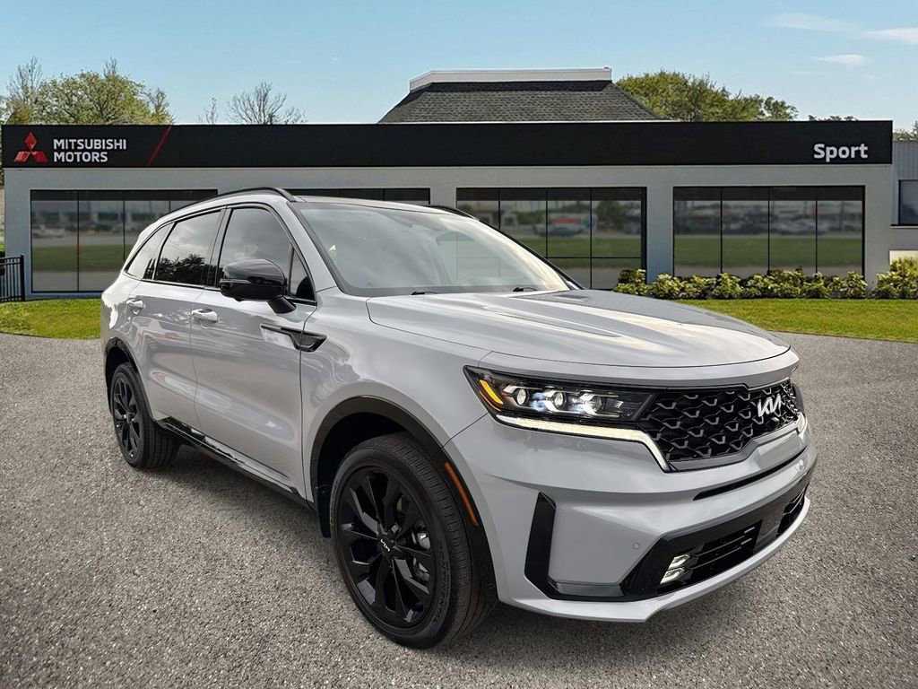 Used 2023 Kia Sorento SX image 2