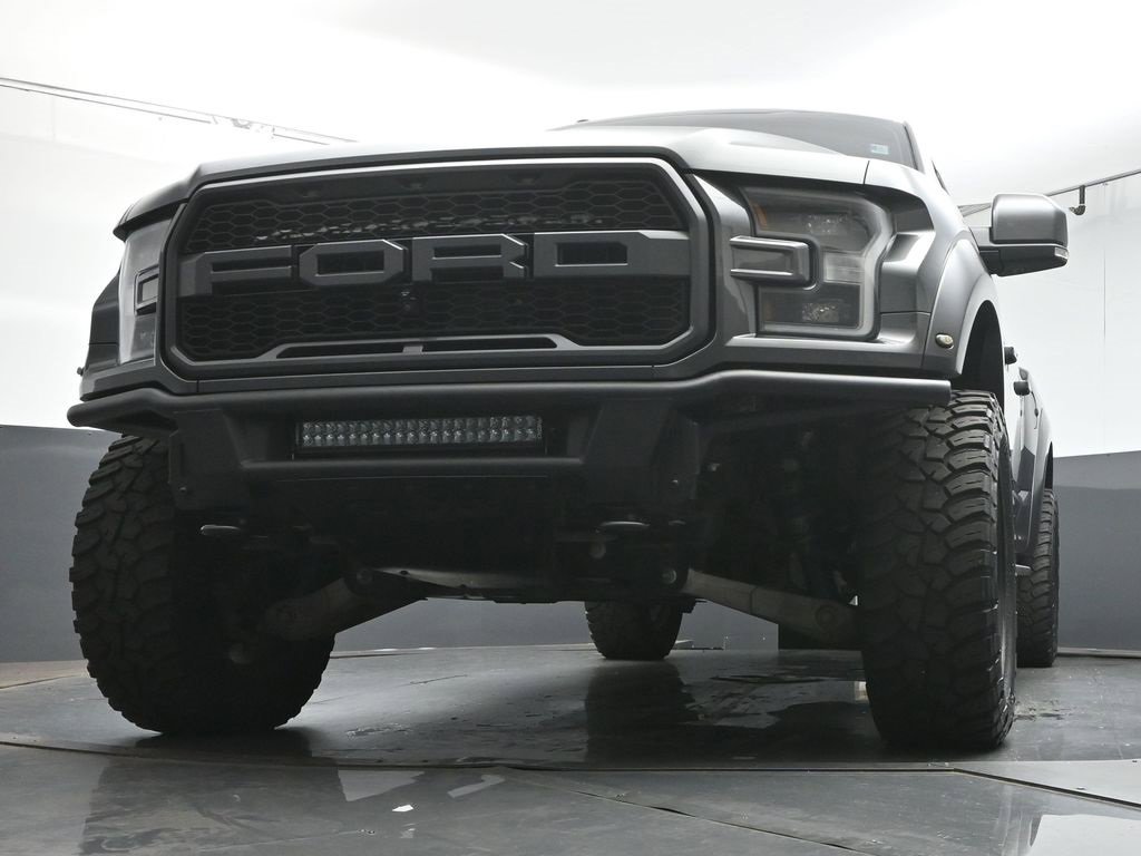 Used 2018 Ford F150 Raptor w/ Equipment Group 802A Luxury image 41