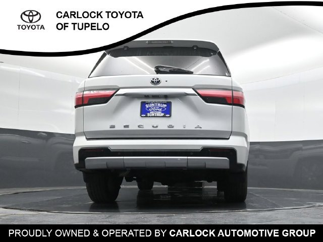 Used 2024 Toyota Sequoia Capstone AWD/4WD image 35
