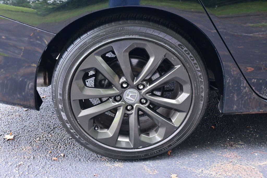 Used 2015 Honda Accord Sport image 23