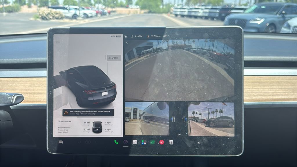 Used 2022 Tesla Model Y Performance AWD/4WD image 11