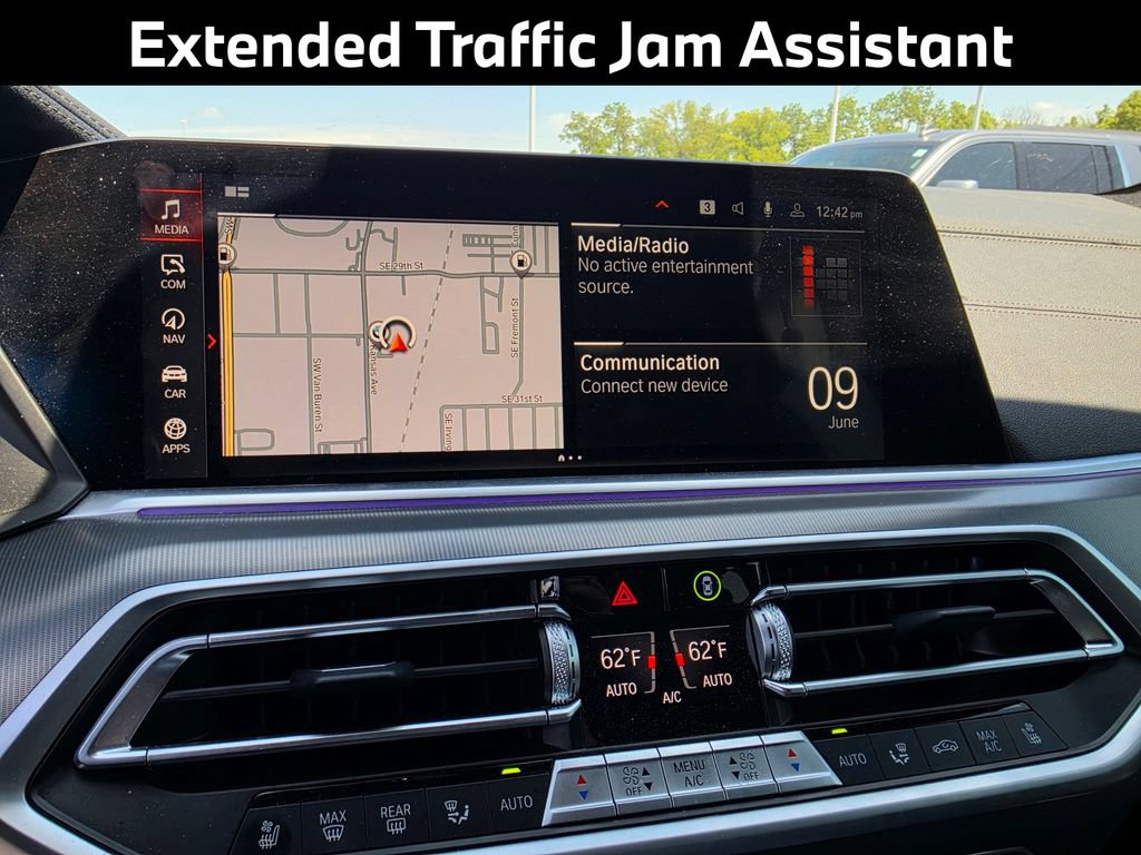 Used 2021 BMW X5 M50i w/ Executive Package AWD/4WD image 16