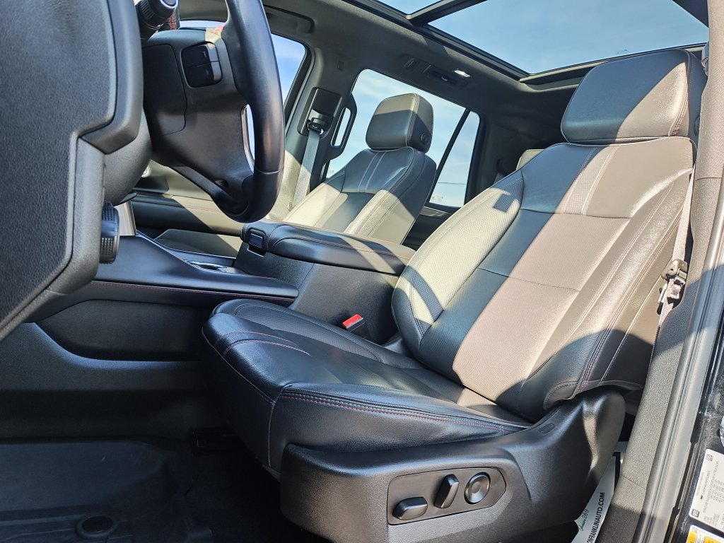 Used 2023 Chevrolet Tahoe RST AWD/4WD image 13