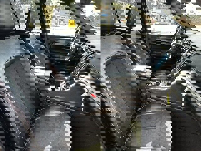 Used 2024 Jeep Grand Cherokee L Altitude image 18