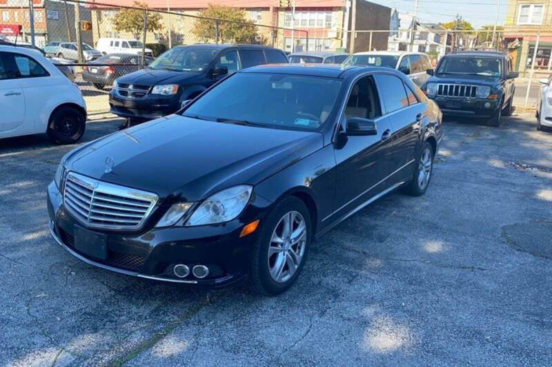 Used 2010 Mercedes-Benz E 350 4MATIC Sedan
