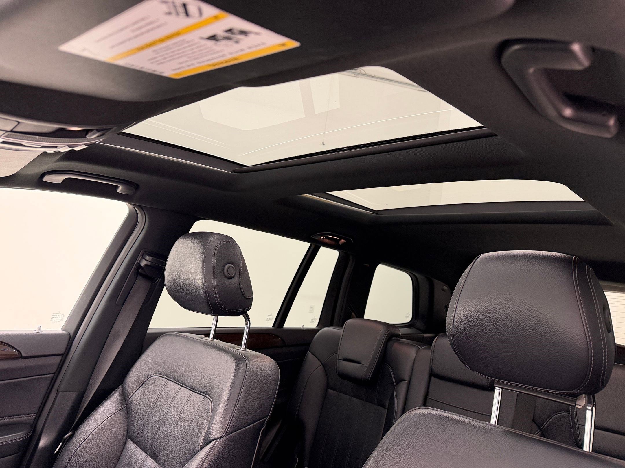 Used 2019 Mercedes-Benz GLS 450 4MATIC image 15