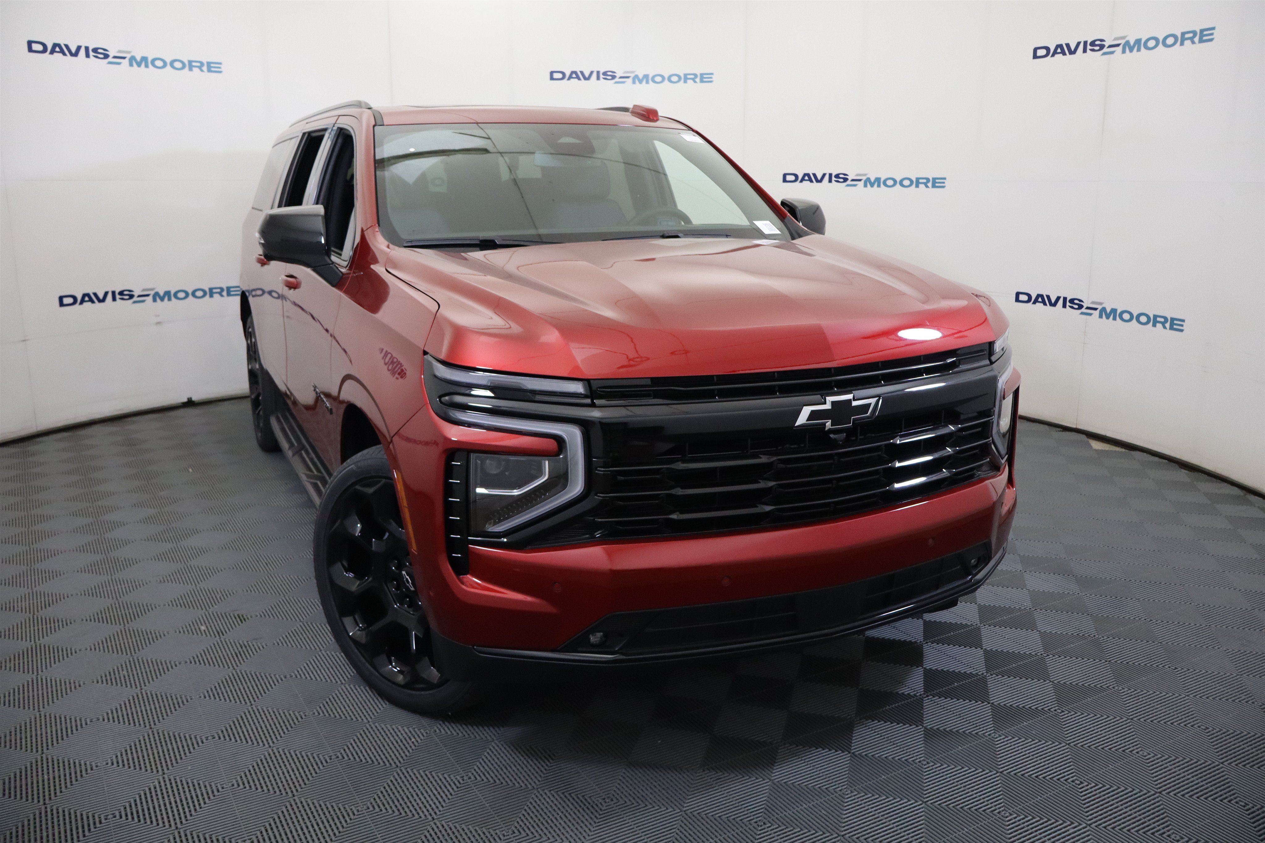 New 2026 Chevrolet Suburban RST AWD/4WD image 2
