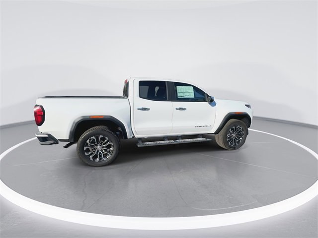 New 2026 GMC Canyon Denali image 9