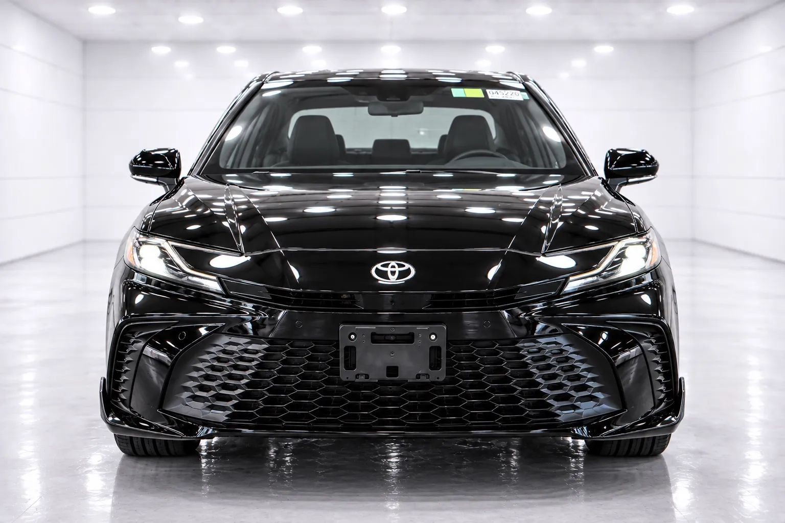 Used 2026 Toyota Camry SE FWD image 8