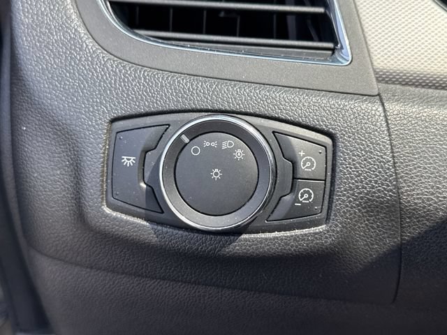 Used 2013 Ford Edge SEL AWD/4WD image 30