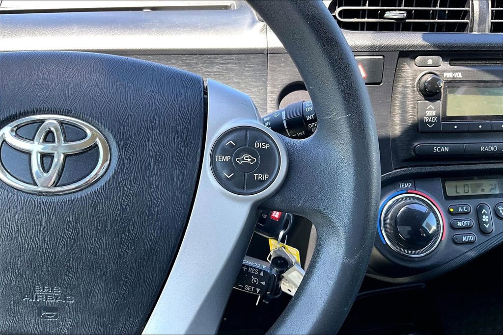 Used 2013 Toyota Prius C Two FWD image 11