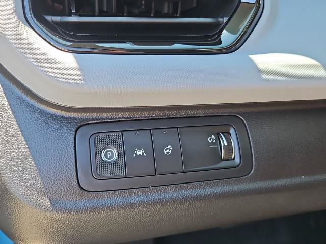 New 2027 Chevrolet Bolt RS FWD image 17