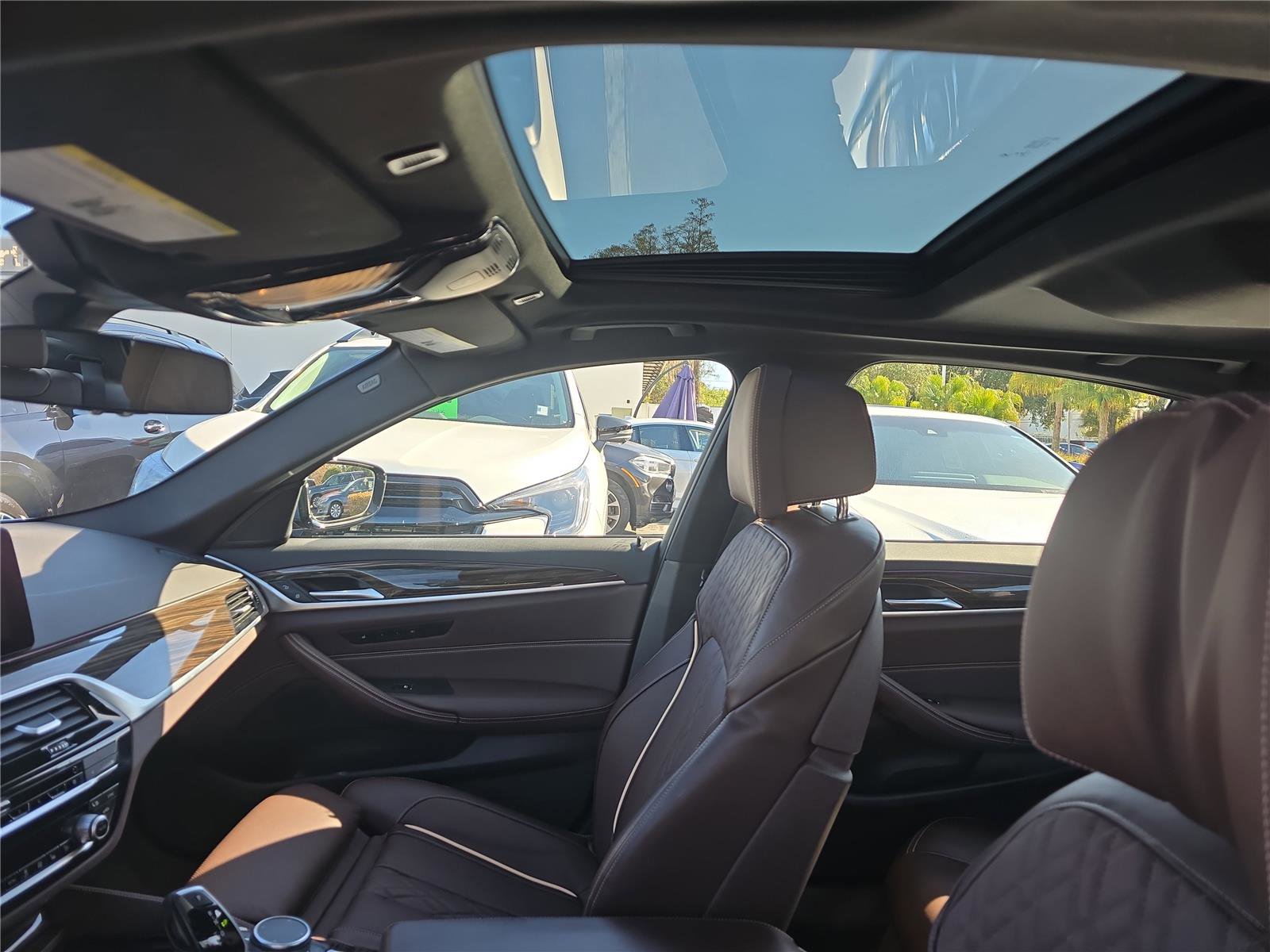 Used 2023 BMW 540i 540i w/ M Sport Package image 25