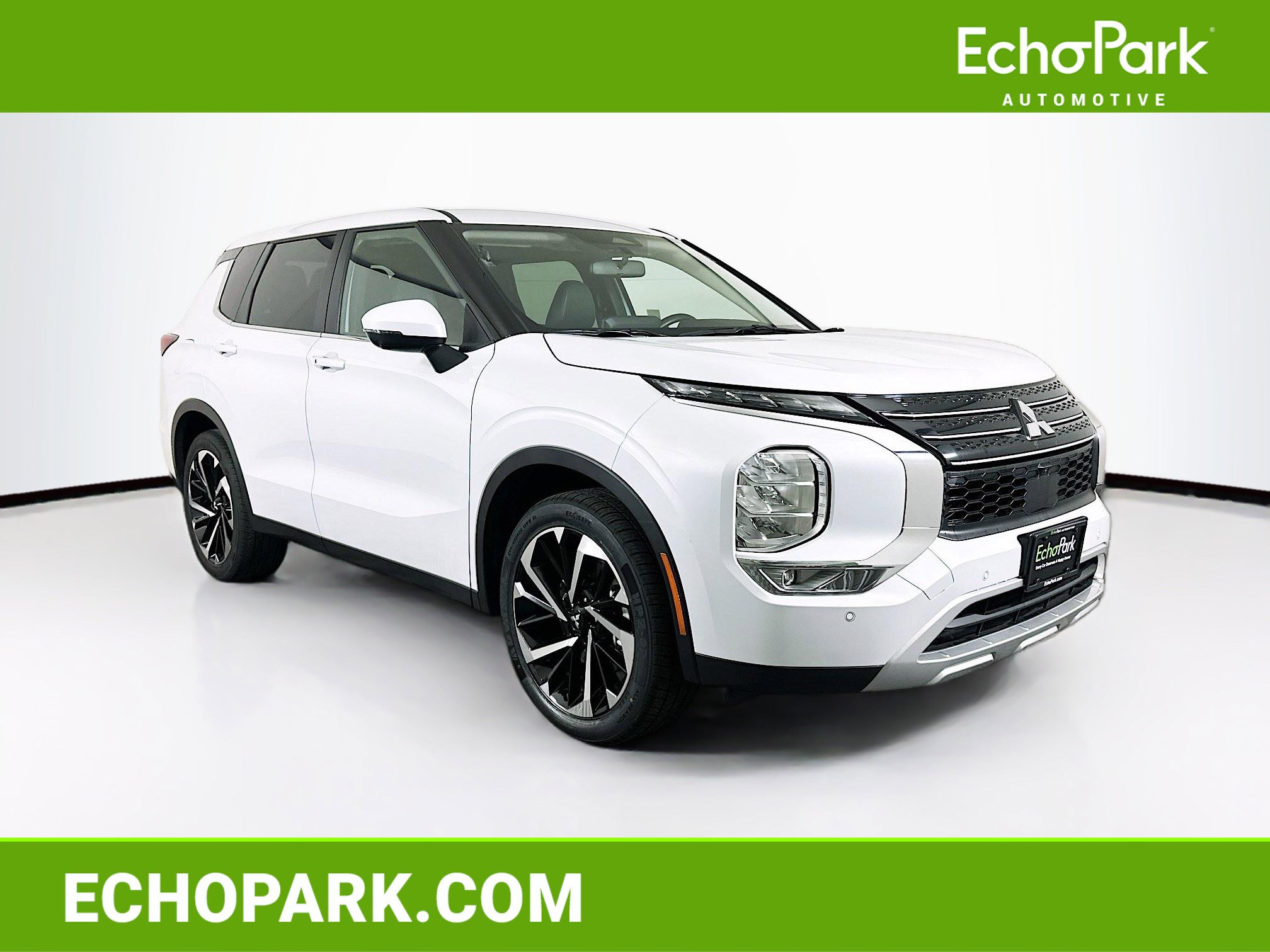 Used 2024 Mitsubishi Outlander SE