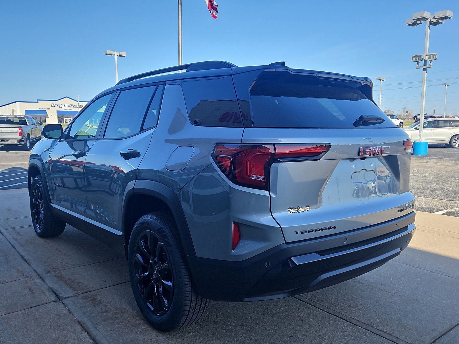 New 2026 GMC Terrain Elevation w/ Elevation Premium Package image 3