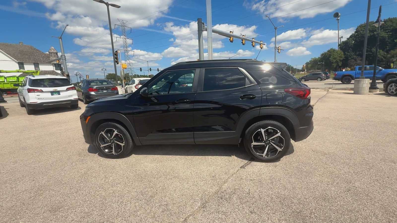 Used 2023 Chevrolet TrailBlazer RS FWD image 5