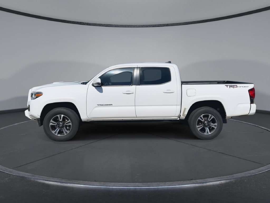 Used 2019 Toyota Tacoma TRD Sport RWD image 5