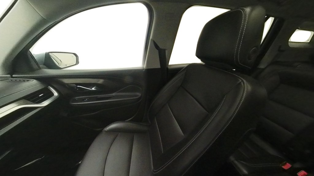 Used 2024 GMC Terrain SLT AWD/4WD image 31