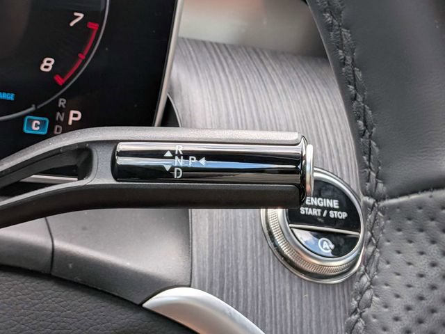 Used 2025 Mercedes-Benz GLC 43 AMG 4MATIC image 34