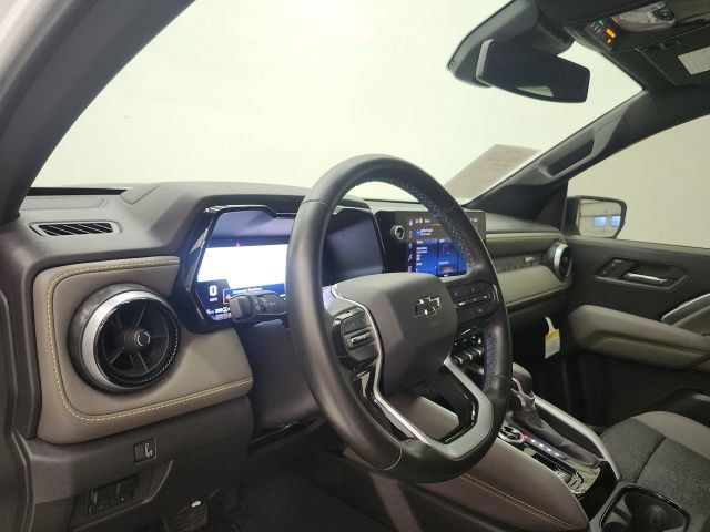 Used 2024 Chevrolet Colorado ZR2 AWD/4WD image 13
