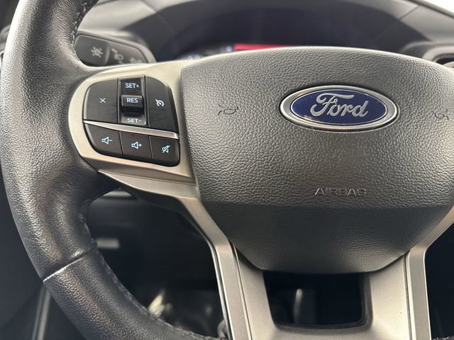 Used 2023 Ford Explorer XLT w/ Equipment Group 202A AWD/4WD image 12