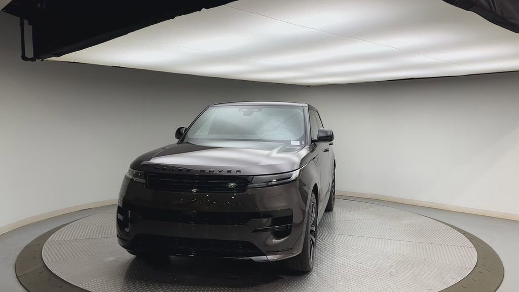 New 2026 Land Rover Range Rover Sport Dynamic SE AWD/4WD image 7