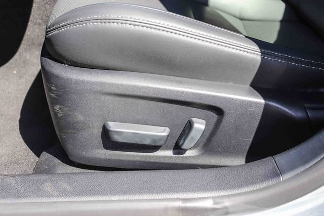 Used 2025 Lexus IS 300 F Sport RWD image 16