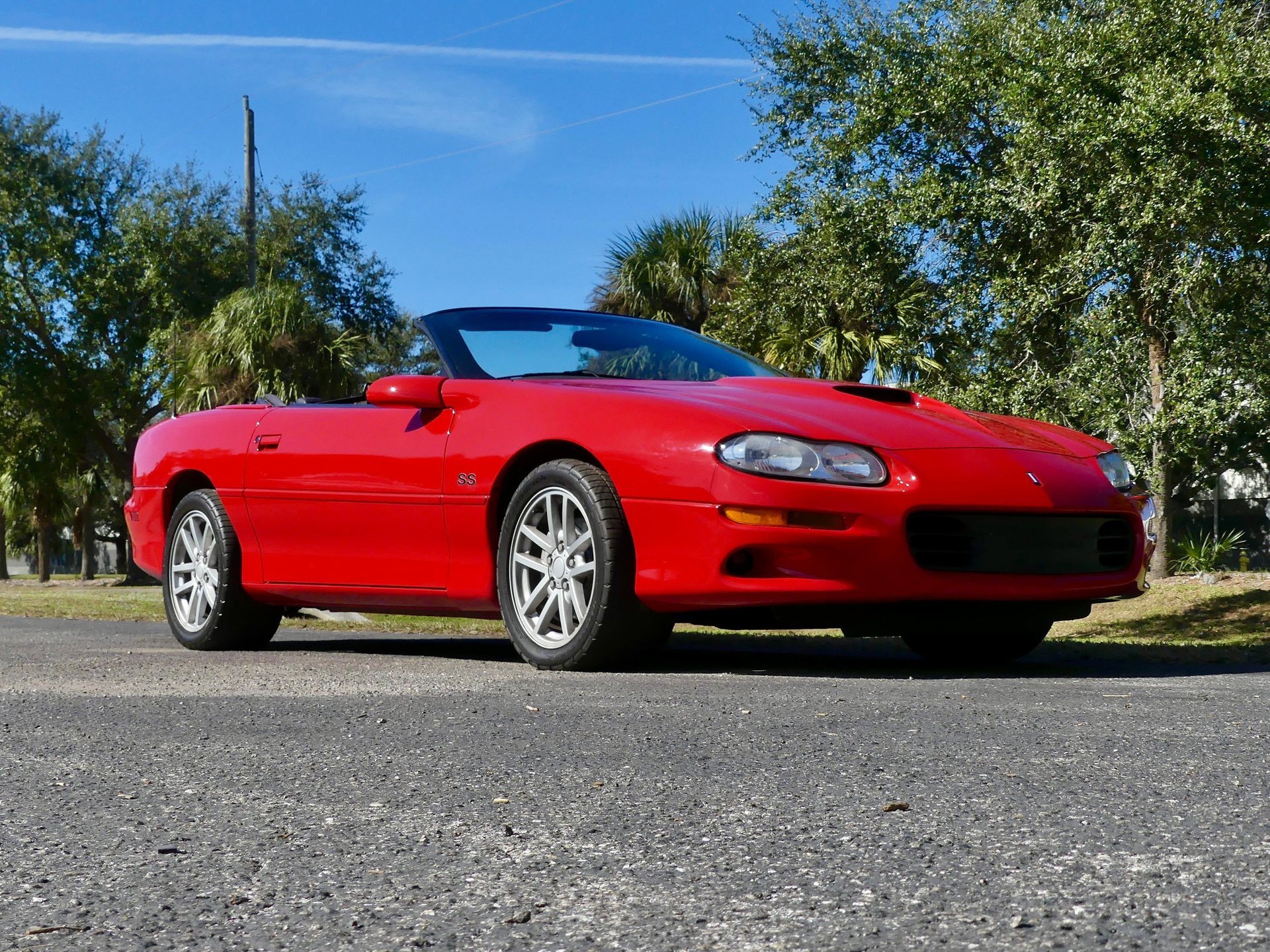 Used 2000 Chevrolet Camaro Z28 w/ SS Performance/Appearance Pkg image 31