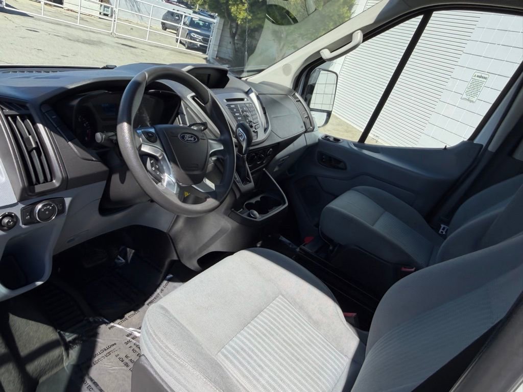 Used 2018 Ford Transit 350 XLT RWD image 2