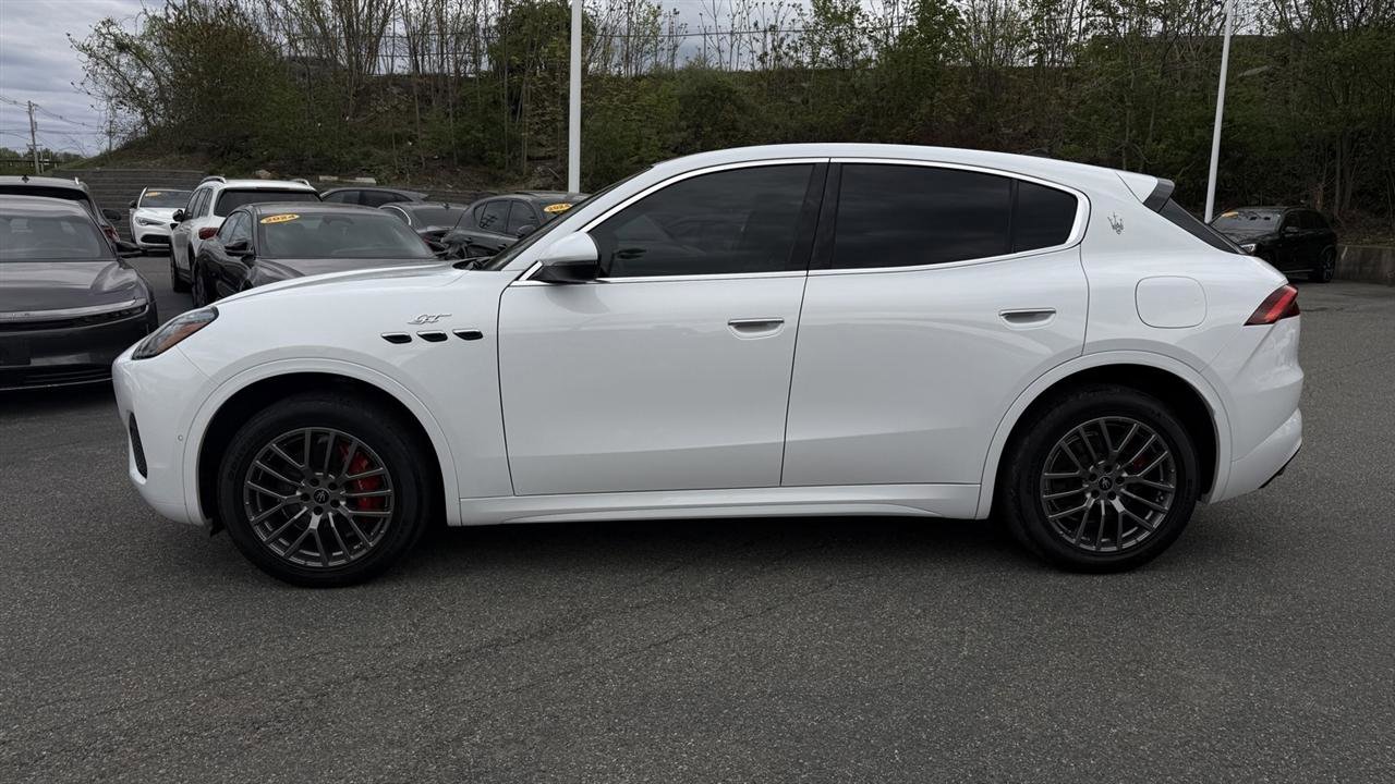 Used 2023 Maserati Grecale GT AWD/4WD image 11