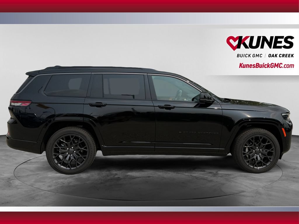 Used 2026 Jeep Grand Cherokee L Summit w/ Obsidian Package AWD/4WD image 12