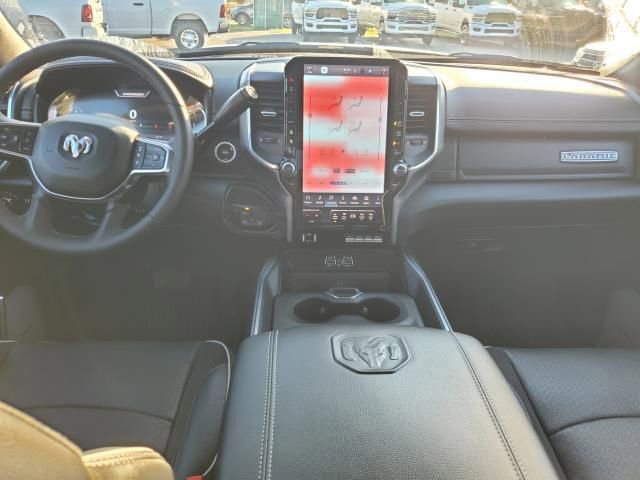 Used 2025 RAM 3500 Laramie image 32