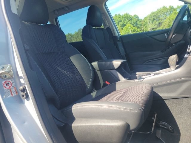Used 2020 Subaru Forester Premium AWD/4WD image 17