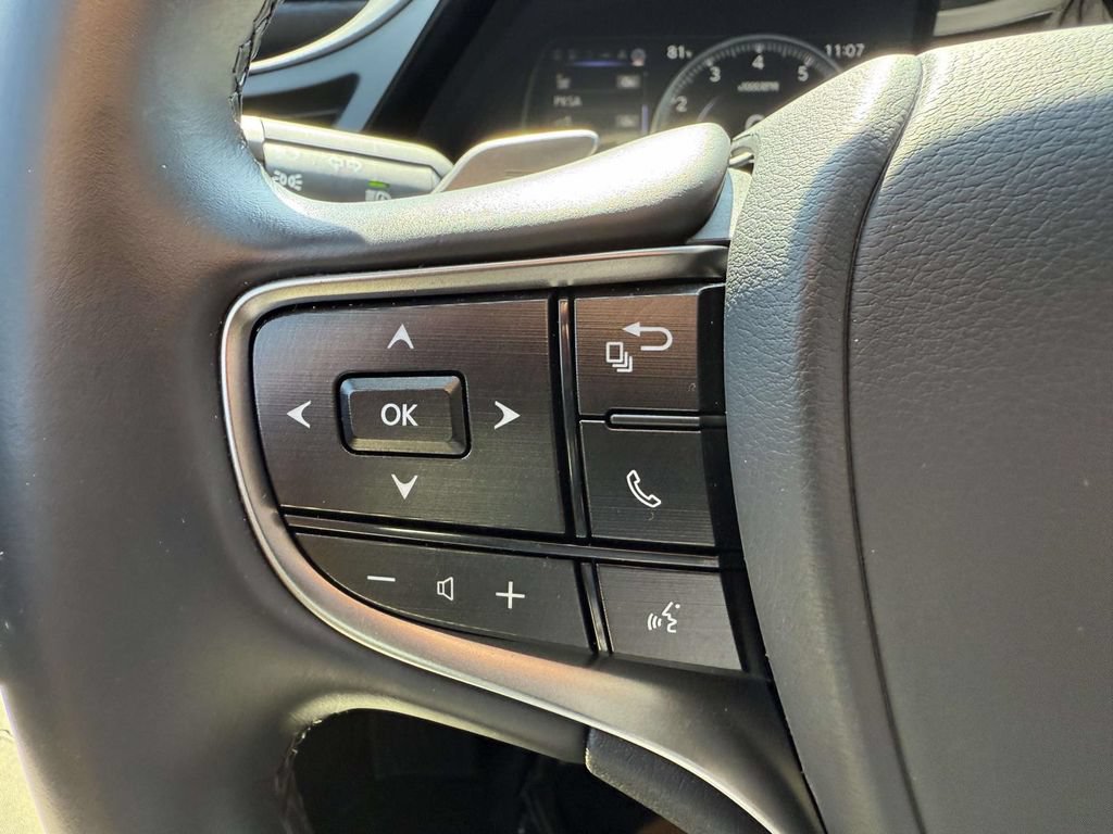 Used 2025 Lexus ES 350 w/ Premium Package FWD image 22