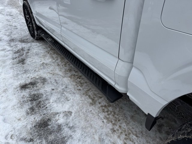 Certified 2022 Ford F150 XLT w/ Equipment Group 302A High image 33